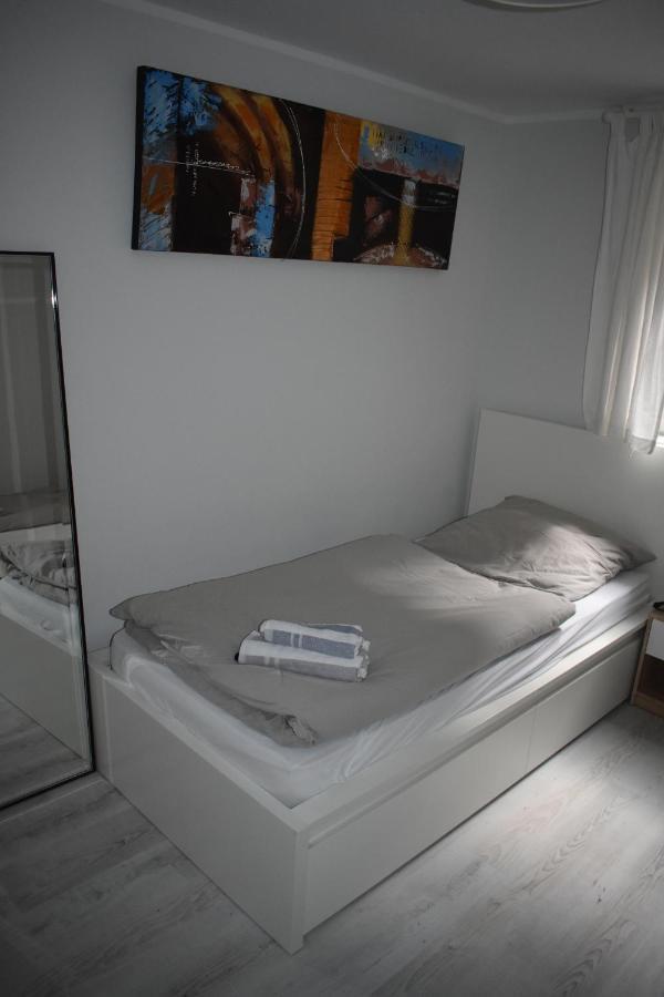 Ferienwohnung Jara 1 Mit Sauna 슈톨베르크 외부 사진
